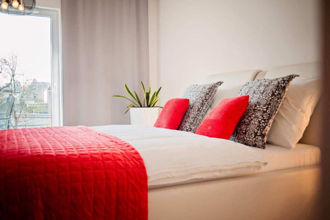 Apartamenty Homely Place - Parking 7 Posen Exterior foto